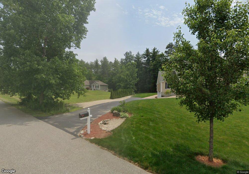 3 Lilac Ct unit 3, Litchfield, NH 03052 - photo 1