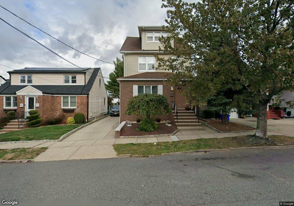 563 Summer Ave, Lyndhurst, NJ 07071 - photo 1