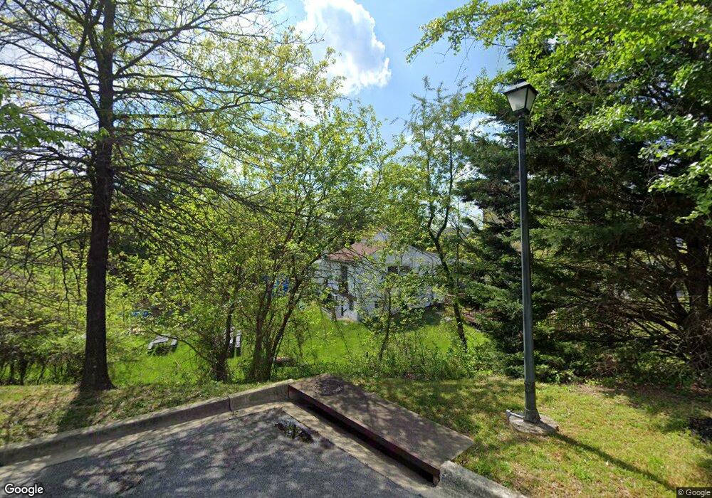 6911 Walker Mill Rd, Capitol Heights, MD 20743 - photo 1