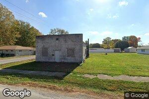 802 W Helen Ave, Christopher, IL 62822