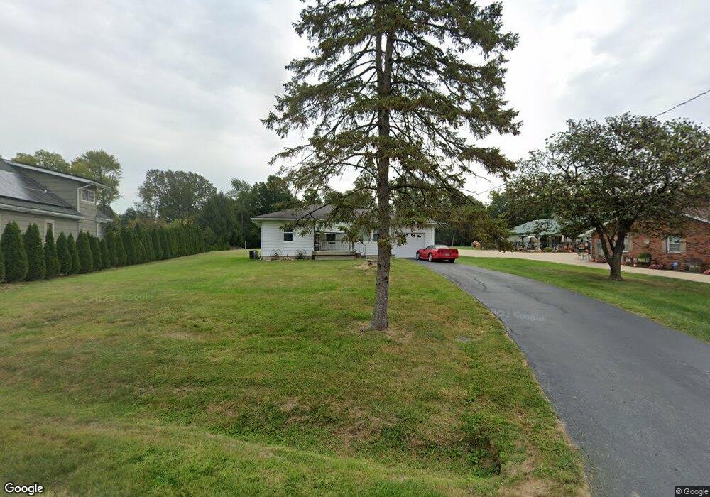 324 Buck Rd, Collinsville, IL 62234 - photo 1