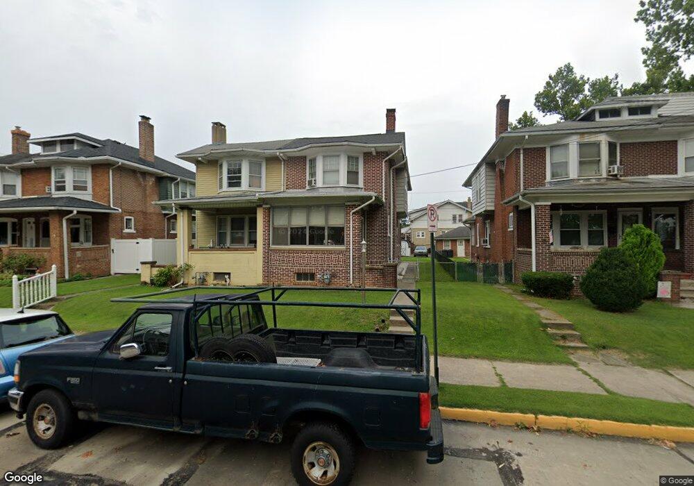 842 Sherman St, Allentown, PA 18109 - photo 1