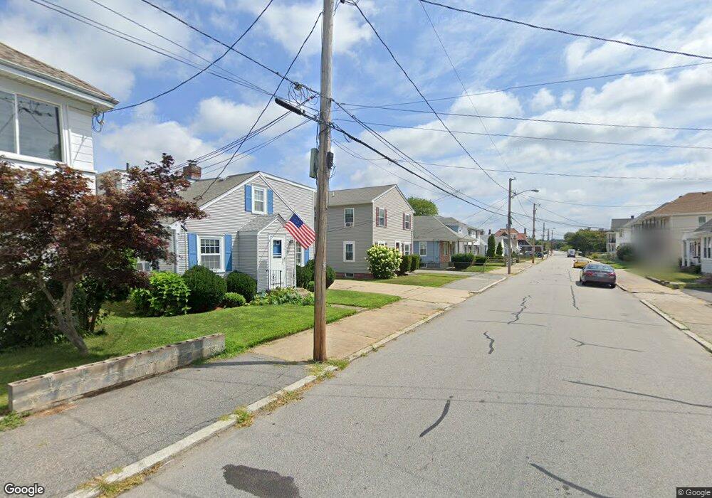 176 Carter Ave, Pawtucket, RI 02861 - photo 1