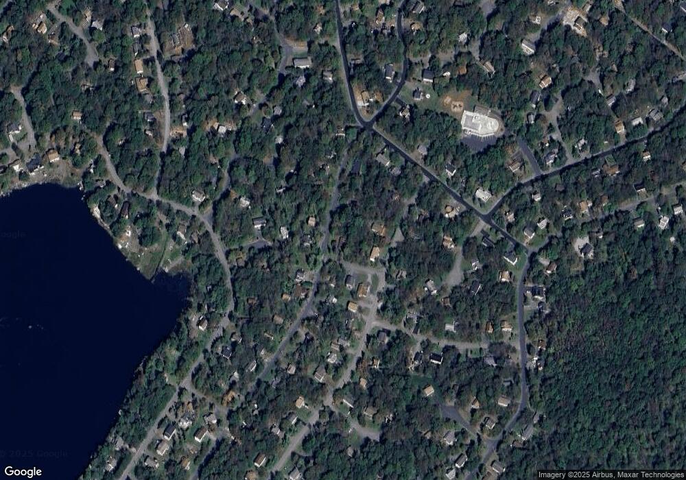 1782 Rolling Hills Dr, Tobyhanna, PA 18466 - photo 1