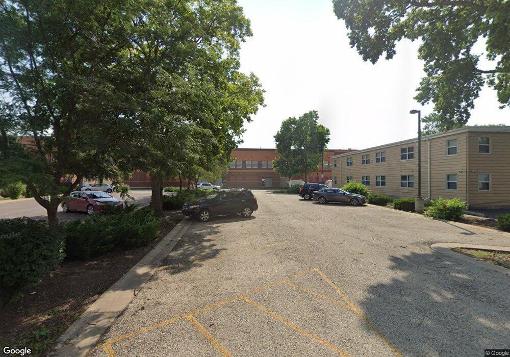 810 8th St S, La Crosse, WI 54601 - photo 1