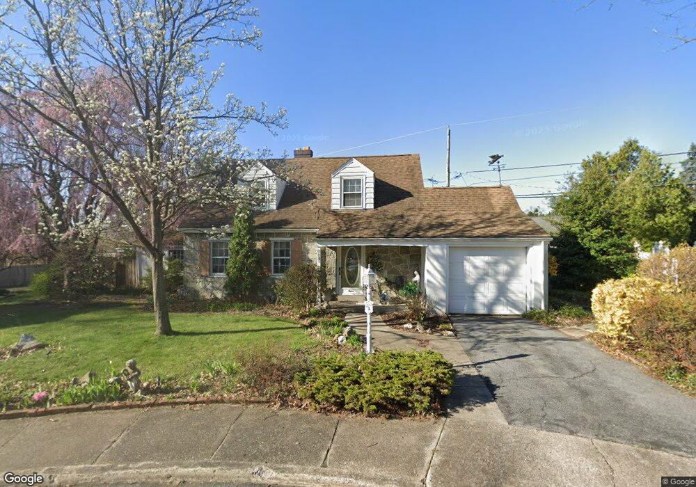 4 Maple Ct, Reading, PA 19606 - photo 1