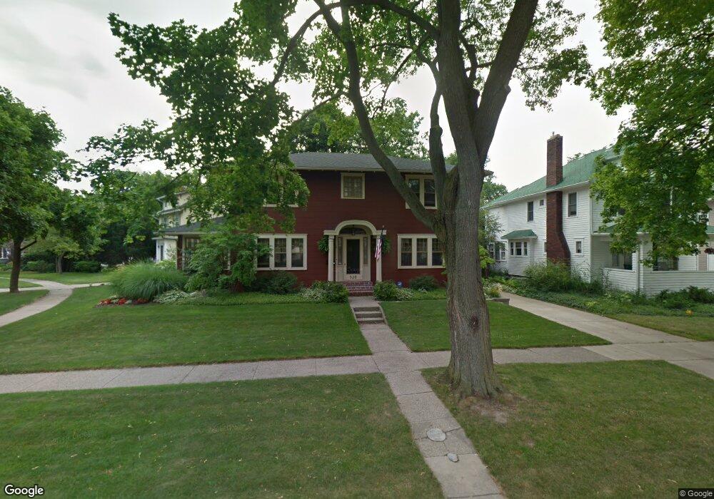 520 Westmoreland Ave, Lansing, MI 48915 - photo 1