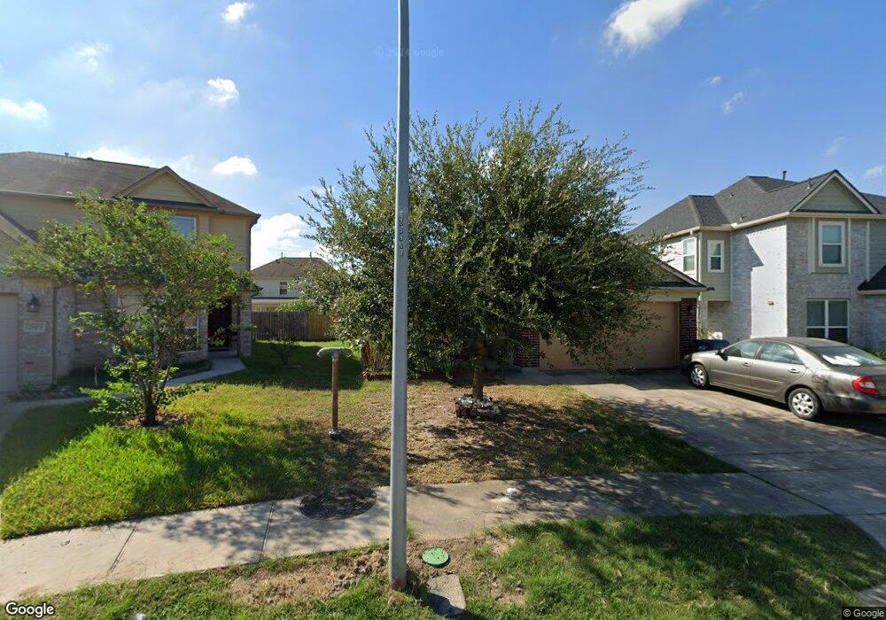 2807 S Red Birch Cir, Houston, TX 77038 - photo 1