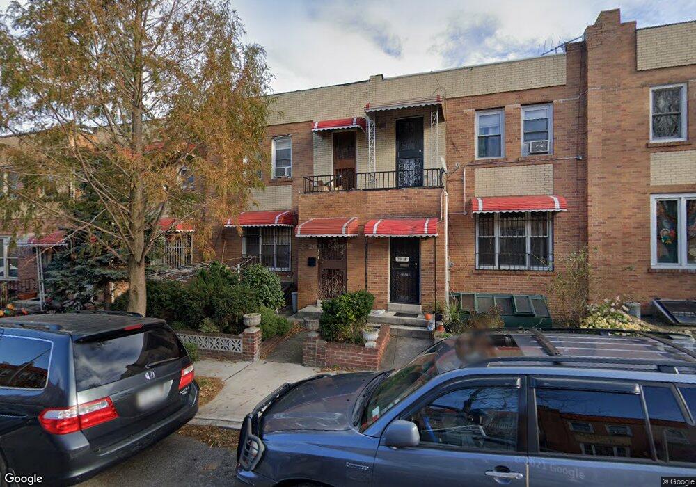 7922 Elks Rd, Elmhurst, NY 11373 - photo 1