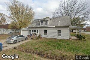302 6th St, Le Roy, KS 66857
