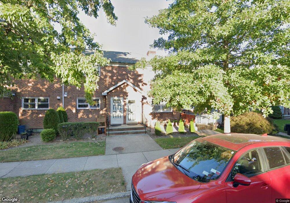 56-22 175th Place unit B, Fresh Meadows, NY 11365 - photo 1