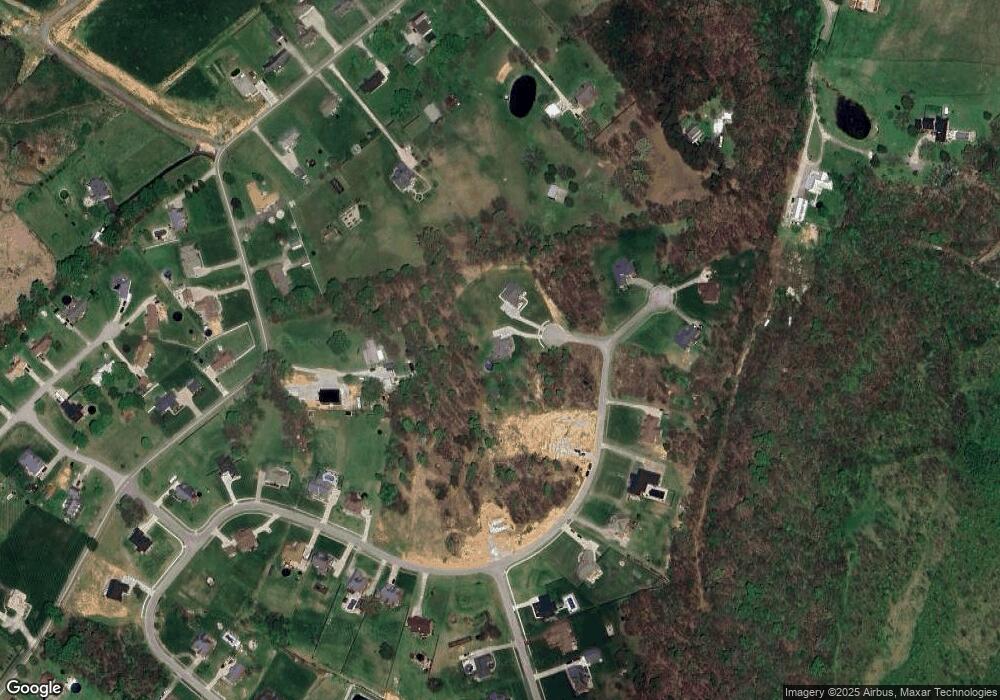 107 Sunray Ct, Shepherdsville, KY 40165 - photo 1