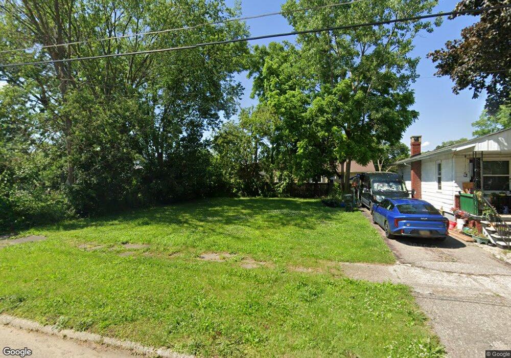 836 Vermilya Ave, Flint, MI 48507 - photo 1