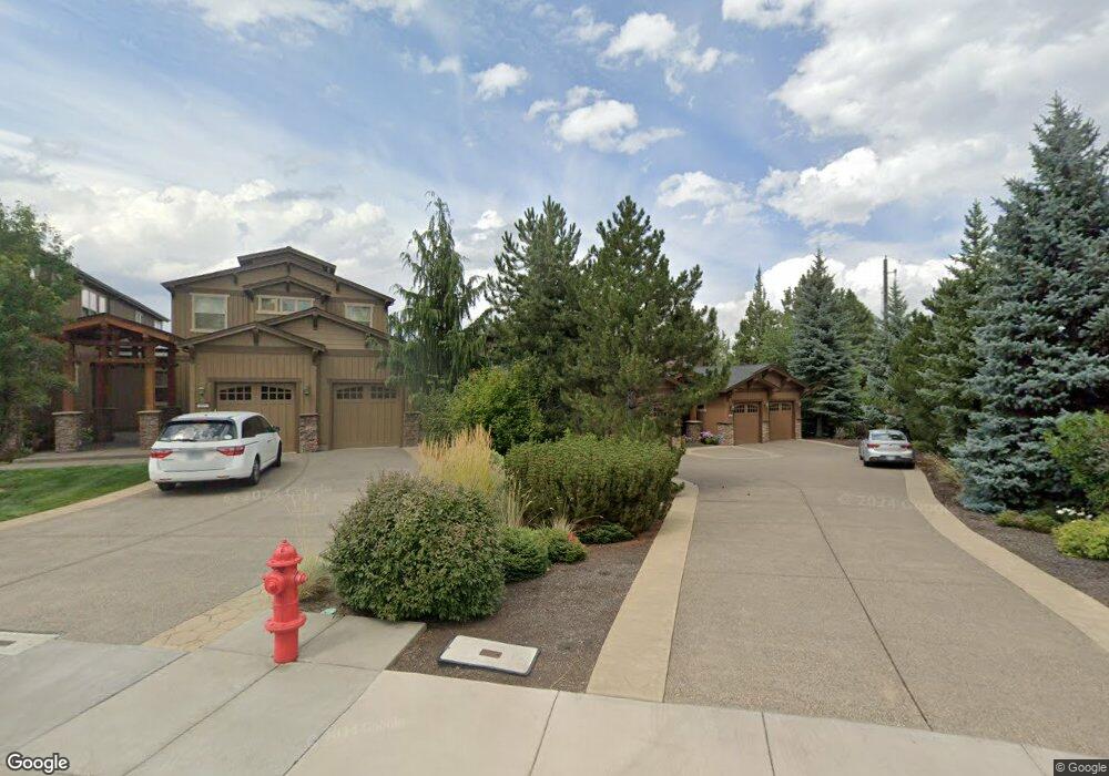 913 SW Vantage Point Way, Bend, OR 97702 - photo 1