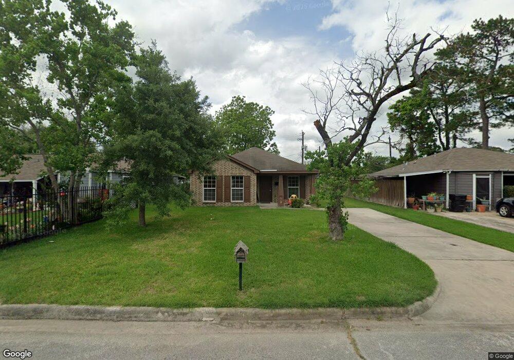 7327 Marilyn Ln, Houston, TX 77016 - photo 1