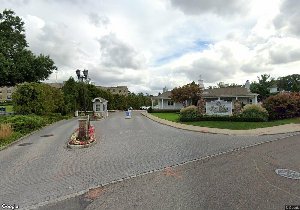 24115 Oak Park Dr unit 62C, Little Neck, NY 11362 - photo 1