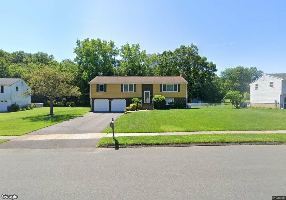 212 Brewster Rd, Windsor, CT 06095 - photo 1