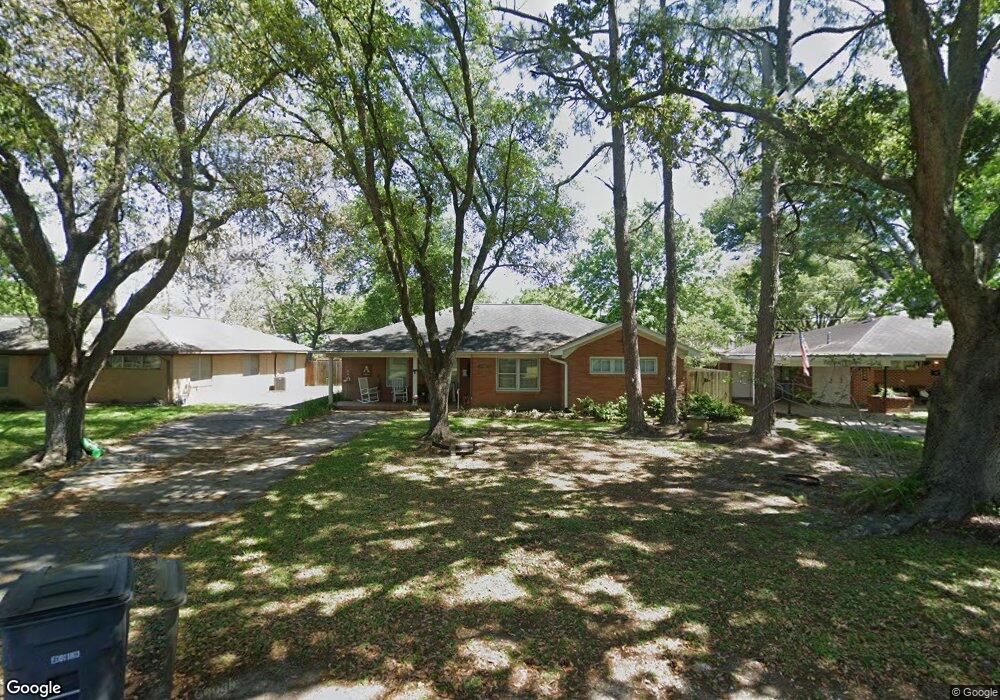 1405 Highland Dr, Bay City, TX 77414 - photo 1