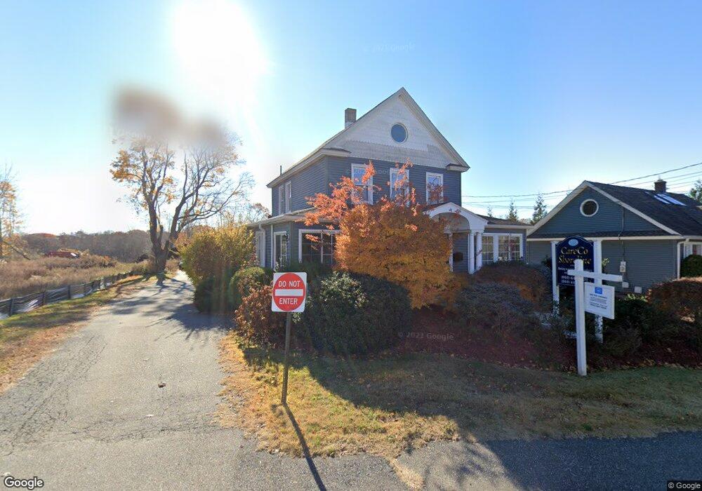 398 Willetts Ave, Waterford, CT 06385 - photo 1