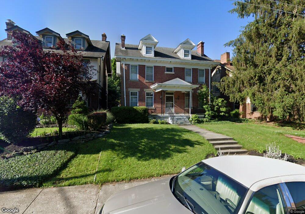 1827 Franklin Ave, Columbus, OH 43205 - photo 1