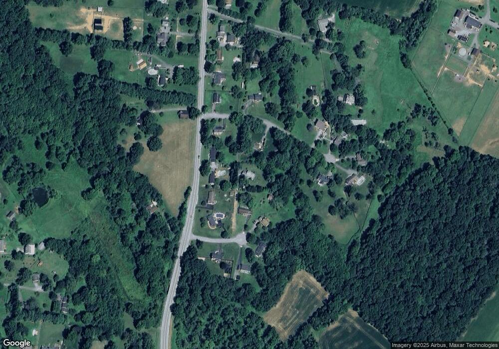 597 Noland Dr, Sykesville, MD 21784 - photo 1