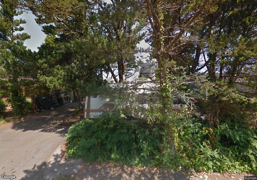 1131 SW 17th St, Lincoln City, OR 97367 - photo 1