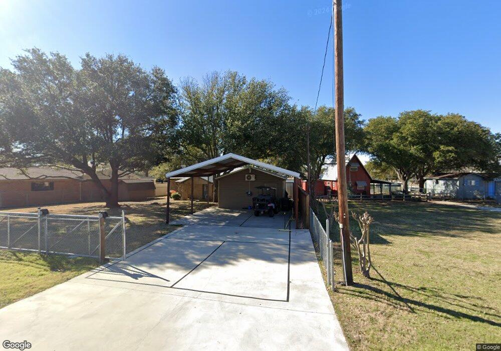 4708 E Holiday Estates Ct, Granbury, TX 76049 - photo 1