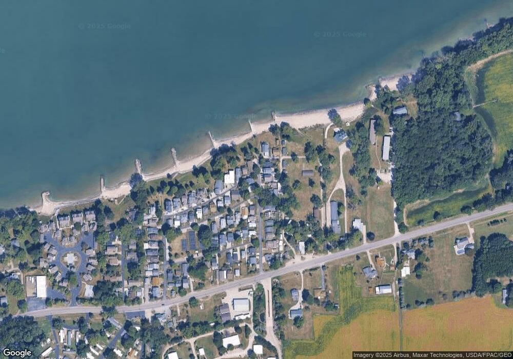 915 East Dr, Huron, OH 44839 - photo 1