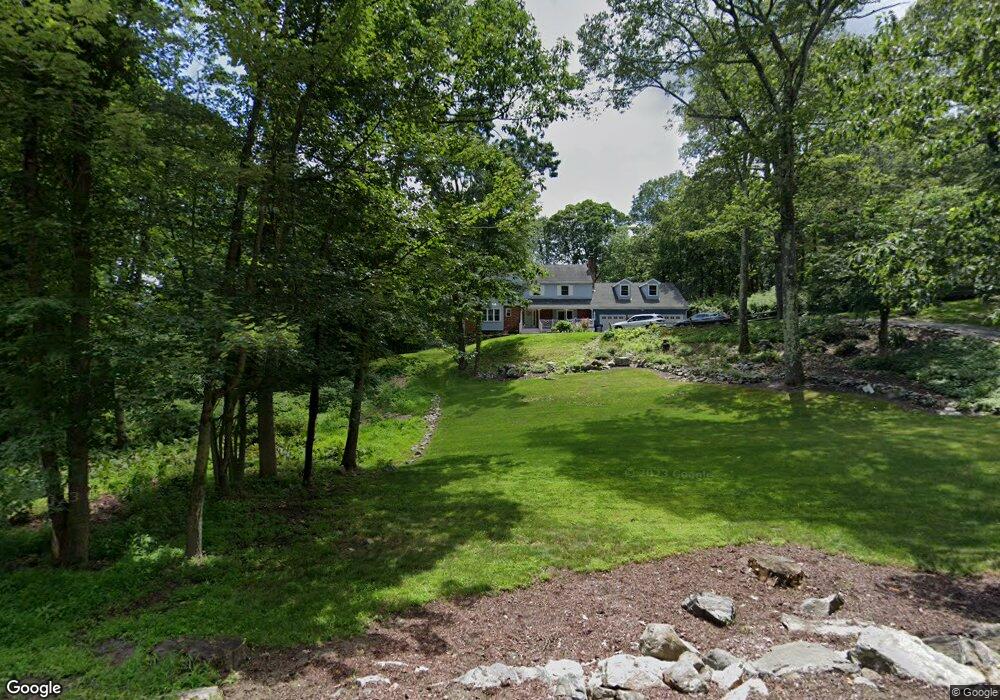 55 Old West Mountain Rd, Ridgefield, CT 06877 - photo 1