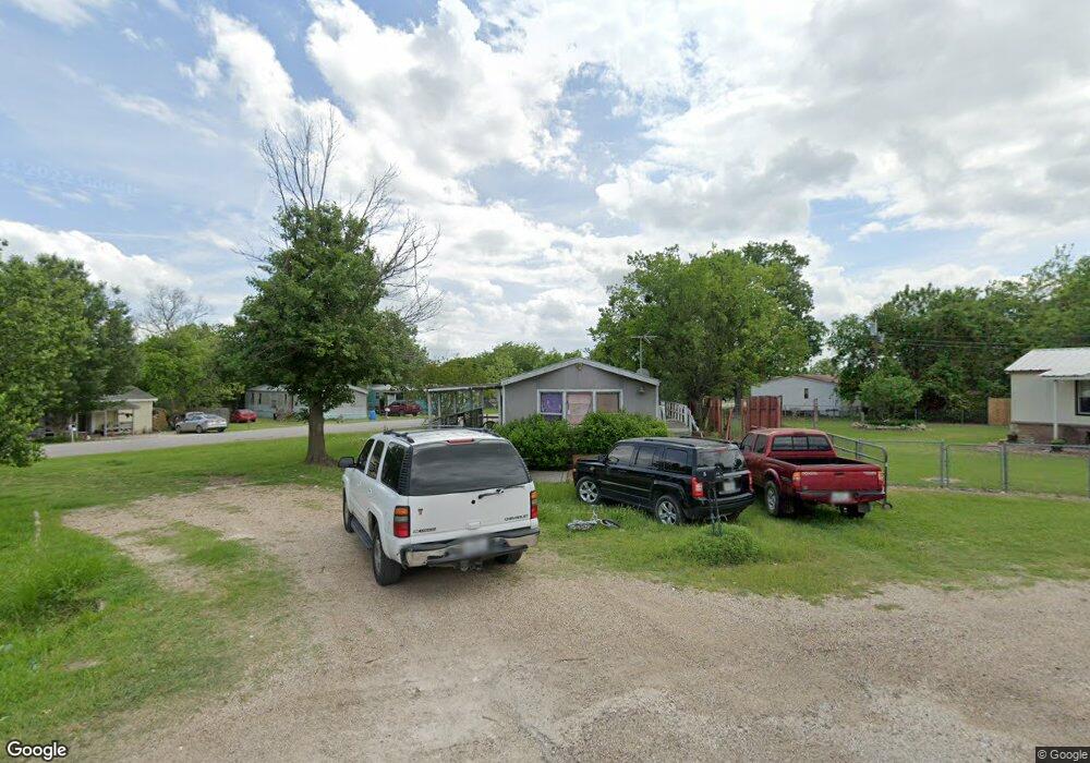 108 Christy Cir, Ennis, TX 75119 - photo 1