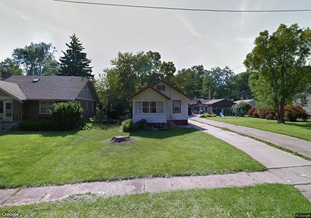 1924 38th St, Des Moines, IA 50310 - photo 1