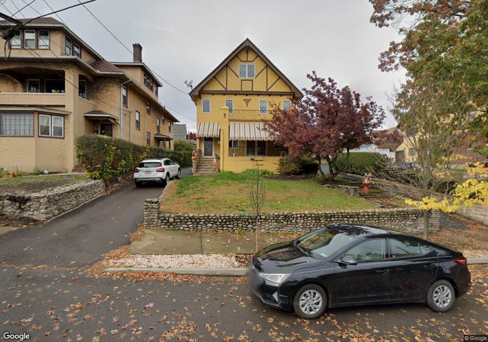 13 Hillcrest Dr, Olyphant, PA 18447 - photo 1