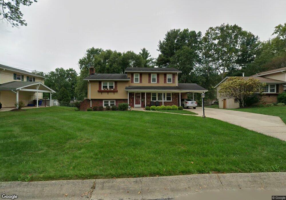 5416 Amberwood Ln, Rockville, MD 20853 - photo 1