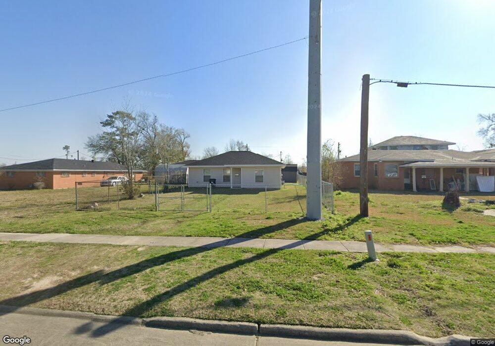 1220 N Goos Blvd, Lake Charles, LA 70601 - photo 1