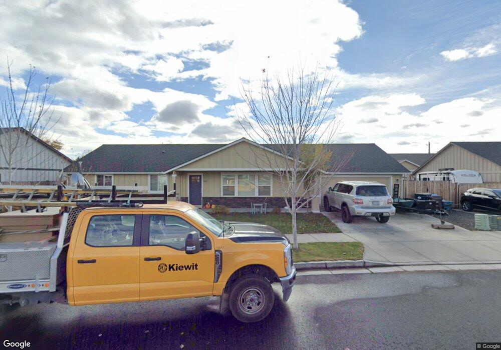 974 NW Oak Ave unit B, Redmond, OR 97756 - photo 1