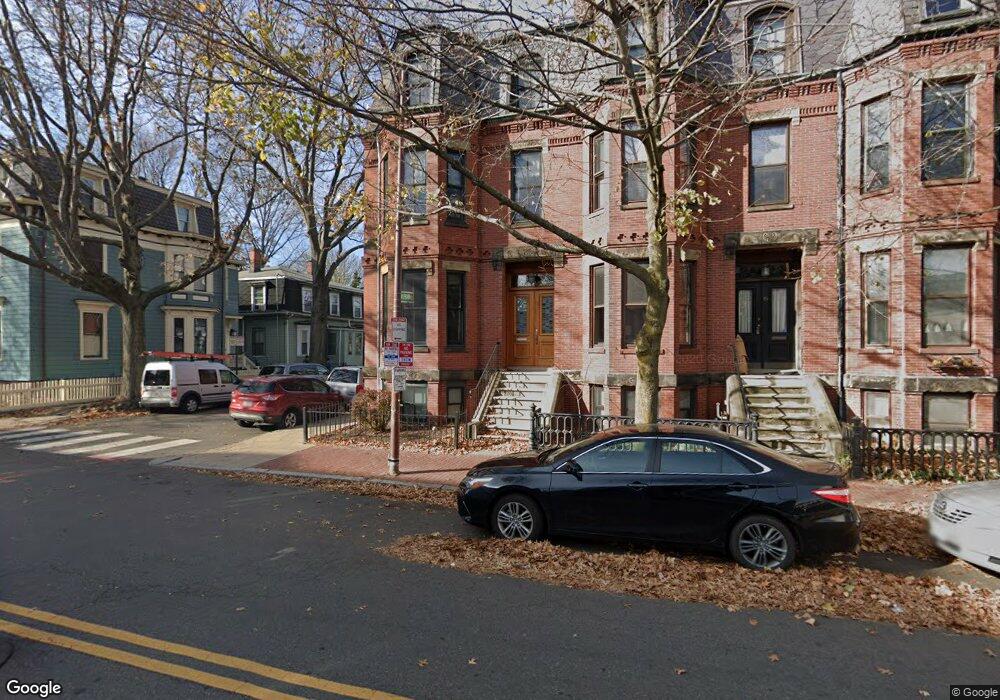 21 Magazine St unit 21-22 Magazine st, Cambridge, MA 02139 - photo 1