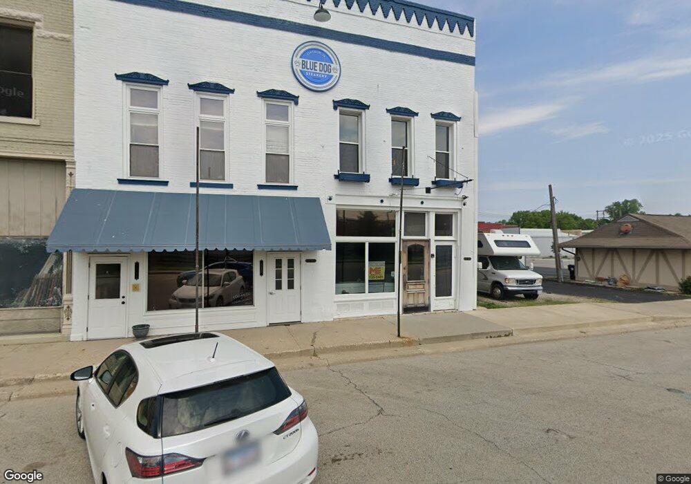 113 S Sangamon St, Lincoln, IL 62656 - photo 1