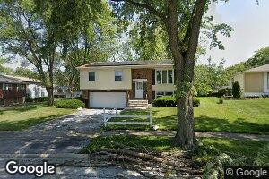 17703 Pebblewood Ln, Hazel Crest, IL 60429