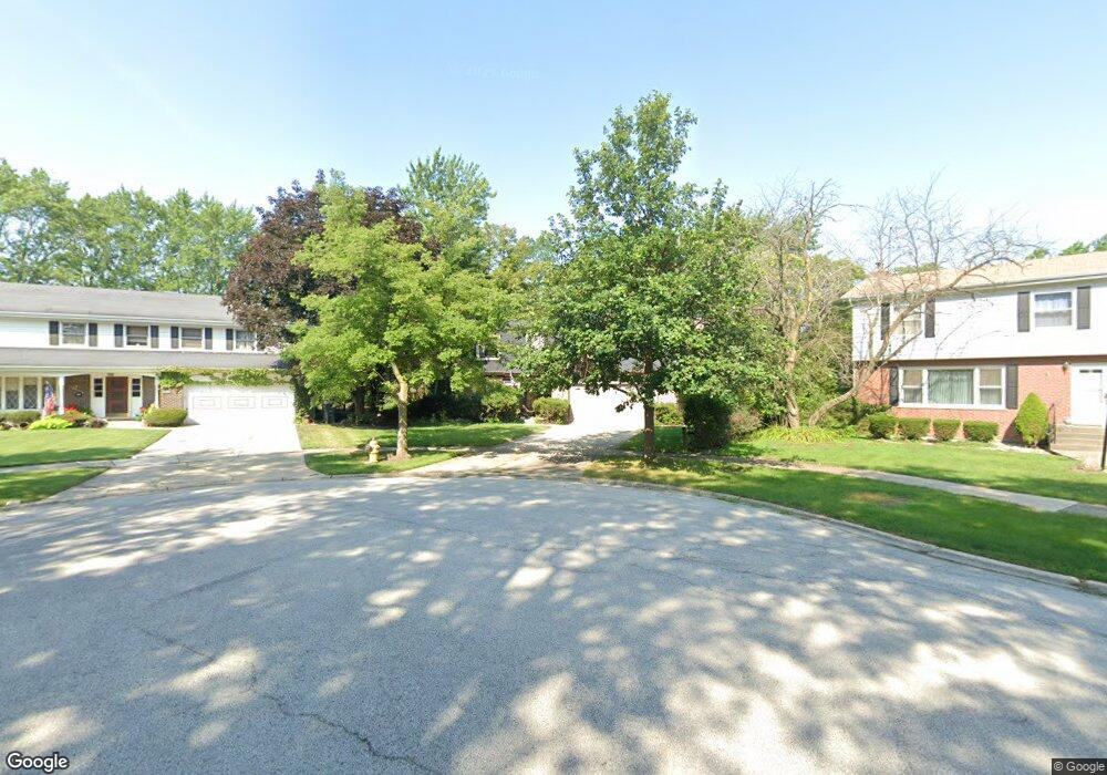 1044 Oak Ct, Flossmoor, IL 60422 - photo 1