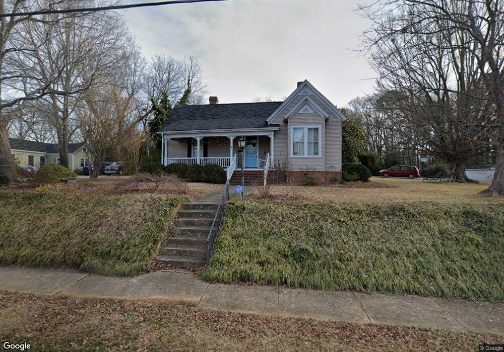 421 Coggeshall St, Oxford, NC 27565 - photo 1