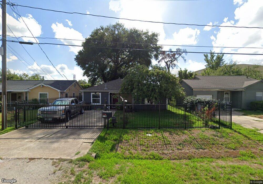 6300 Gay St, Houston, TX 77022 - photo 1