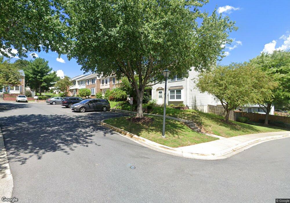 19052 Partridge Wood Dr, Germantown, MD 20874 - photo 1