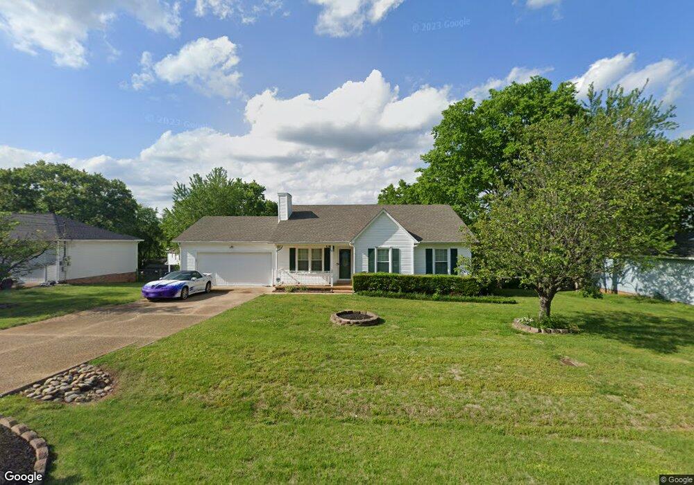 3012 Windsor Dr, Columbia, TN 38401 - photo 1