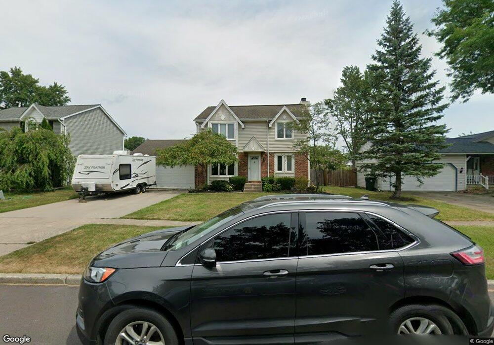 1179 Doebler Dr, North Tonawanda, NY 14120 - photo 1