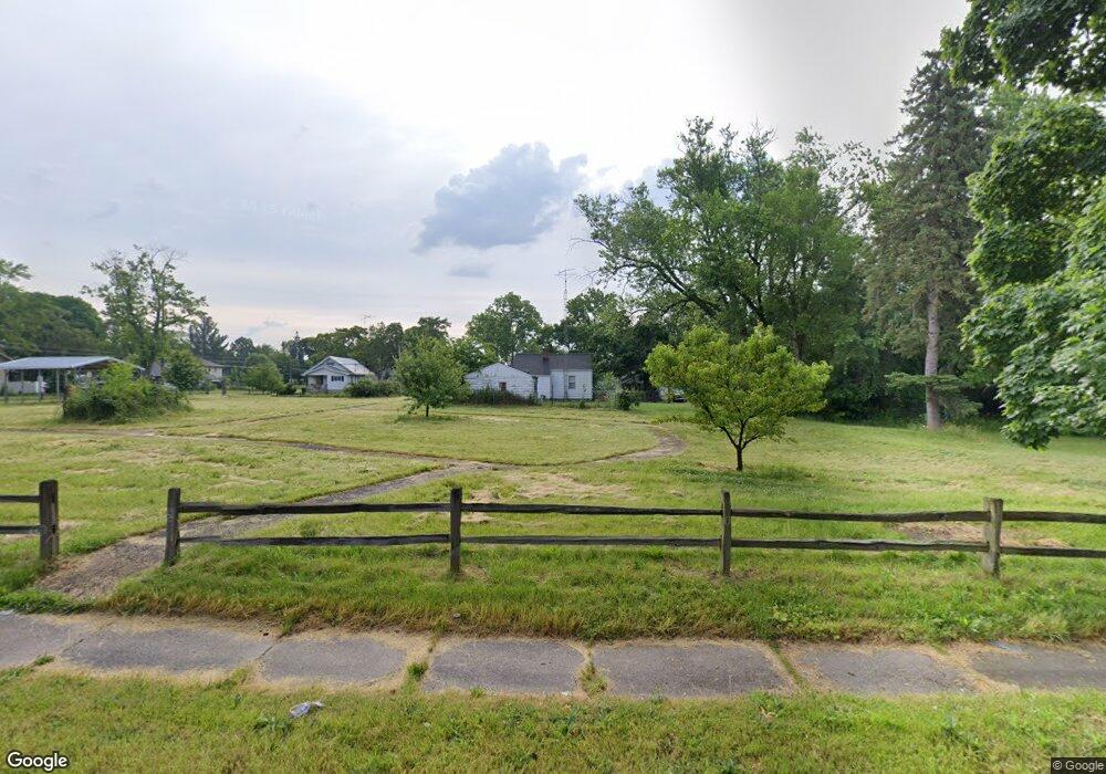 1410 N Franklin Ave, Flint, MI 48506 - photo 1