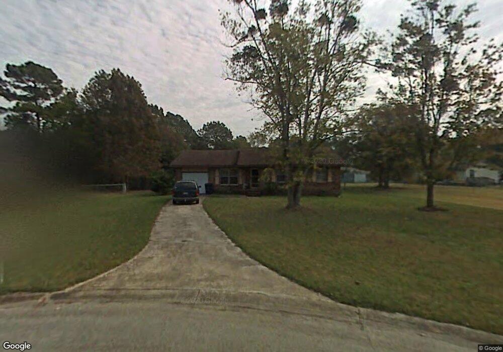 719 Dennis Ct, Jacksonville, NC 28546 - photo 1