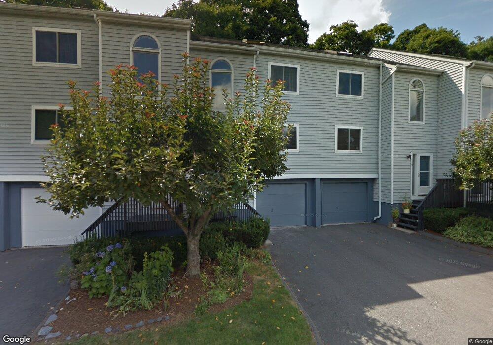 16 Fox Run Dr, Cromwell, CT 06416 - photo 1