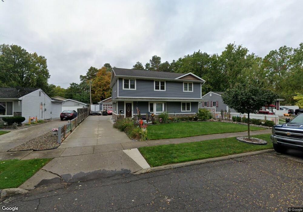 3401 Glenbrook Dr, Lansing, MI 48911 - photo 1