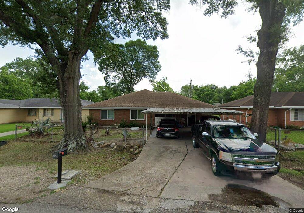 7550 Weyburn St, Houston, TX 77028 - photo 1