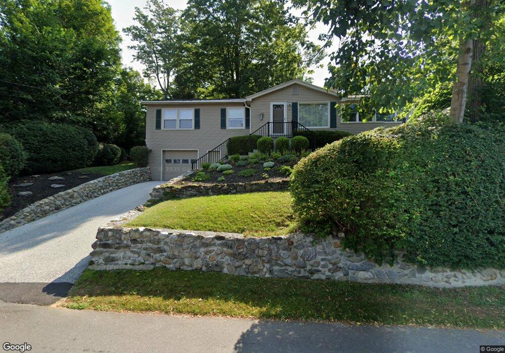 190 Adams St, Rutland, VT 05701 - photo 1